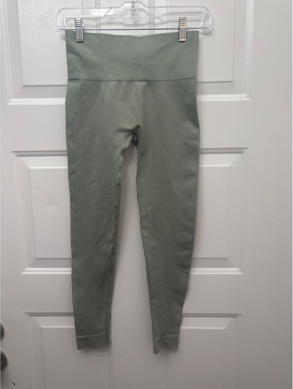 SET ACTIVE Sage Green High Rise Leggings